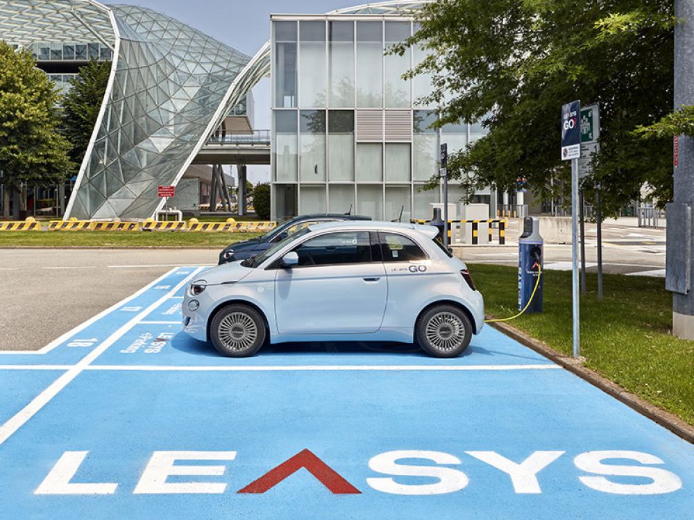 LA RIVOLUZIONE ELETTRICA DI LEASYS